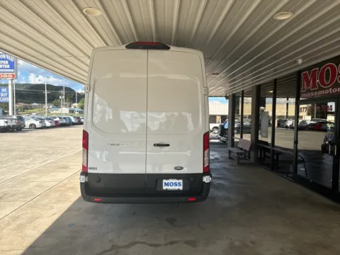 More photos of 2024 Ford Transit-250 at Moss Motor Company, TN
