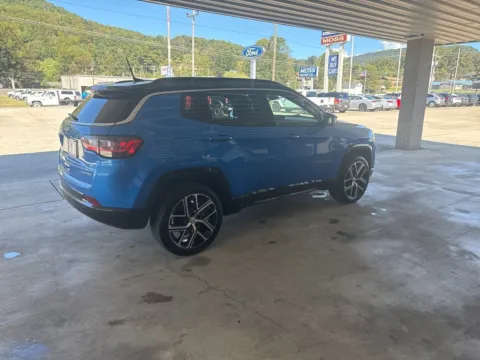 More photos of 2024 Jeep Compass Limited at Moss Motor Company, TN