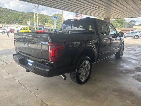 More photos of 2024 Ford F-150 Platinum at Moss Motor Company, TN