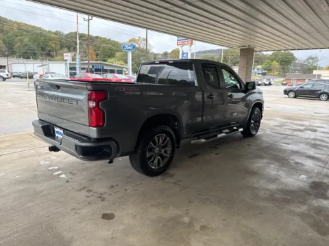 More photos of 2019 Chevrolet Silverado 1500 RST at Moss Motor Company, TN