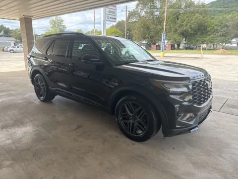 Another view of 2025 Ford Explorer ST for sale in South Pittsburg, TN at Moss Motor Company