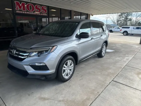 Silver 2016 Honda Pilot LX for sale in South Pittsburg, TN