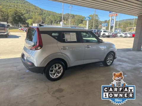 More photos of 2020 Kia Soul S at Moss Motor Company, TN