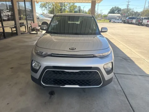 Photos of 2020 Kia Soul S for sale in South Pittsburg, TN at Moss Motor Company