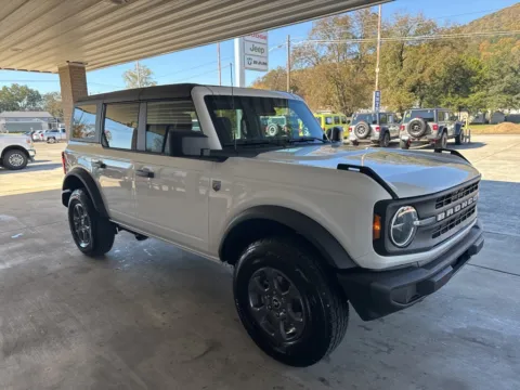 More photos of 2025 Ford Bronco Big Bend at Moss Motor Company, TN