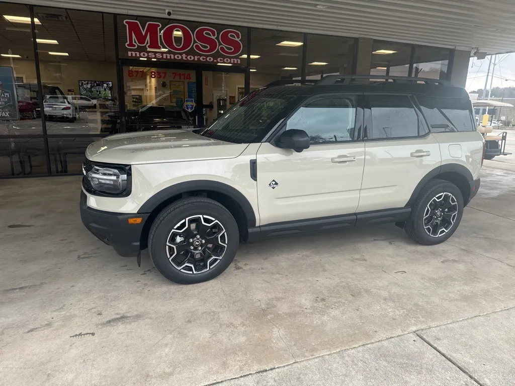 Brown 2025 Ford Bronco Sport Outer Banks for sale in South Pittsburg, TN