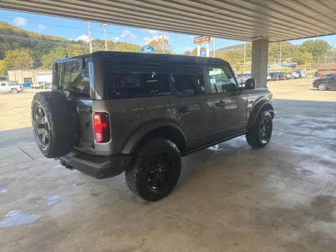 More photos of 2025 Ford Bronco Big Bend at Moss Motor Company, TN
