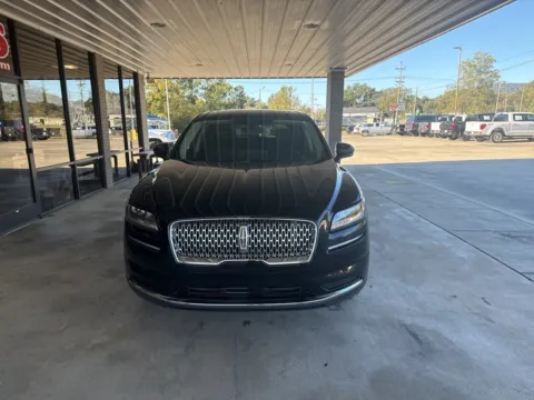 Photos of 2022 Lincoln Nautilus Reserve for sale in South Pittsburg, TN at Moss Motor Company