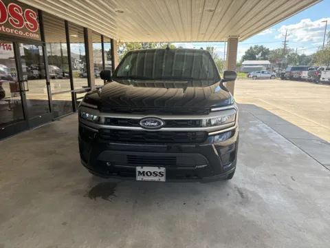 Photos of 2024 Ford Expedition Max XLT for sale in South Pittsburg, TN at Moss Motor Company