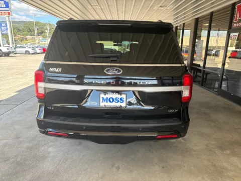 More photos of 2024 Ford Expedition Max XLT at Moss Motor Company, TN
