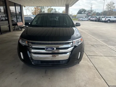 Photos of 2014 Ford Edge SEL for sale in South Pittsburg, TN at Moss Motor Company