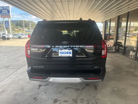 More photos of 2025 Ford Expedition Max Platinum at Moss Motor Company, TN