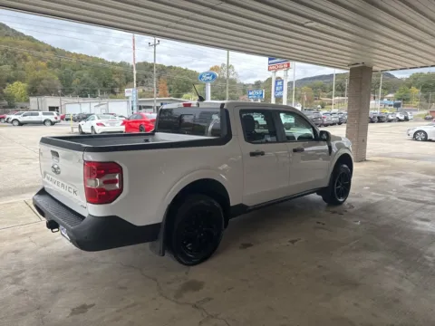 More photos of 2022 Ford Maverick XL at Moss Motor Company, TN