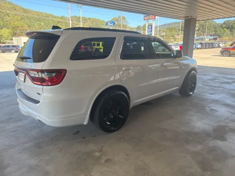 More photos of 2024 Dodge Durango R/T at Moss Motor Company, TN