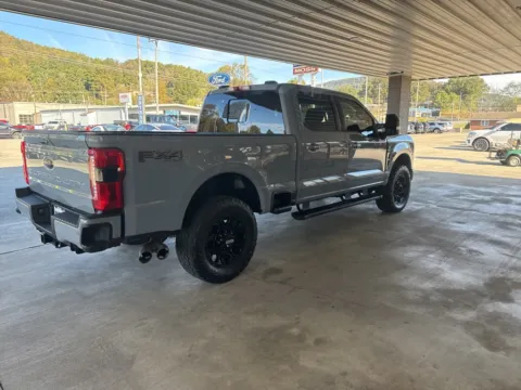 More photos of 2024 Ford F-250SD Lariat at Moss Motor Company, TN