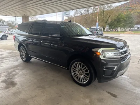 Another view of 2022 Ford Expedition Max Limited for sale in South Pittsburg, TN at Moss Motor Company