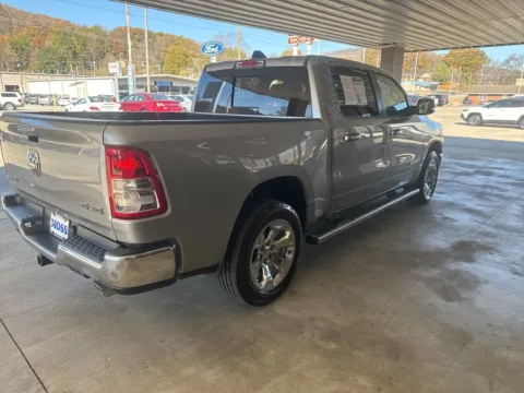 More photos of 2021 Ram 1500 Big Horn/Lone Star at Moss Motor Company, TN