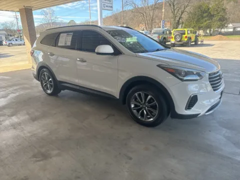 Another view of 2019 Hyundai Santa Fe XL SE for sale in South Pittsburg, TN at Moss Motor Company