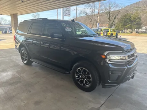 Another view of 2024 Ford Expedition XLT for sale in South Pittsburg, TN at Moss Motor Company