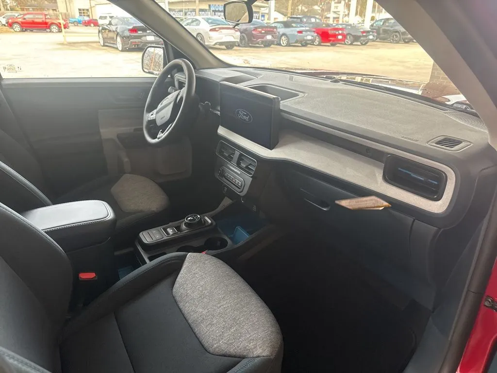2026 Ford Maverick XLT - Photo 15