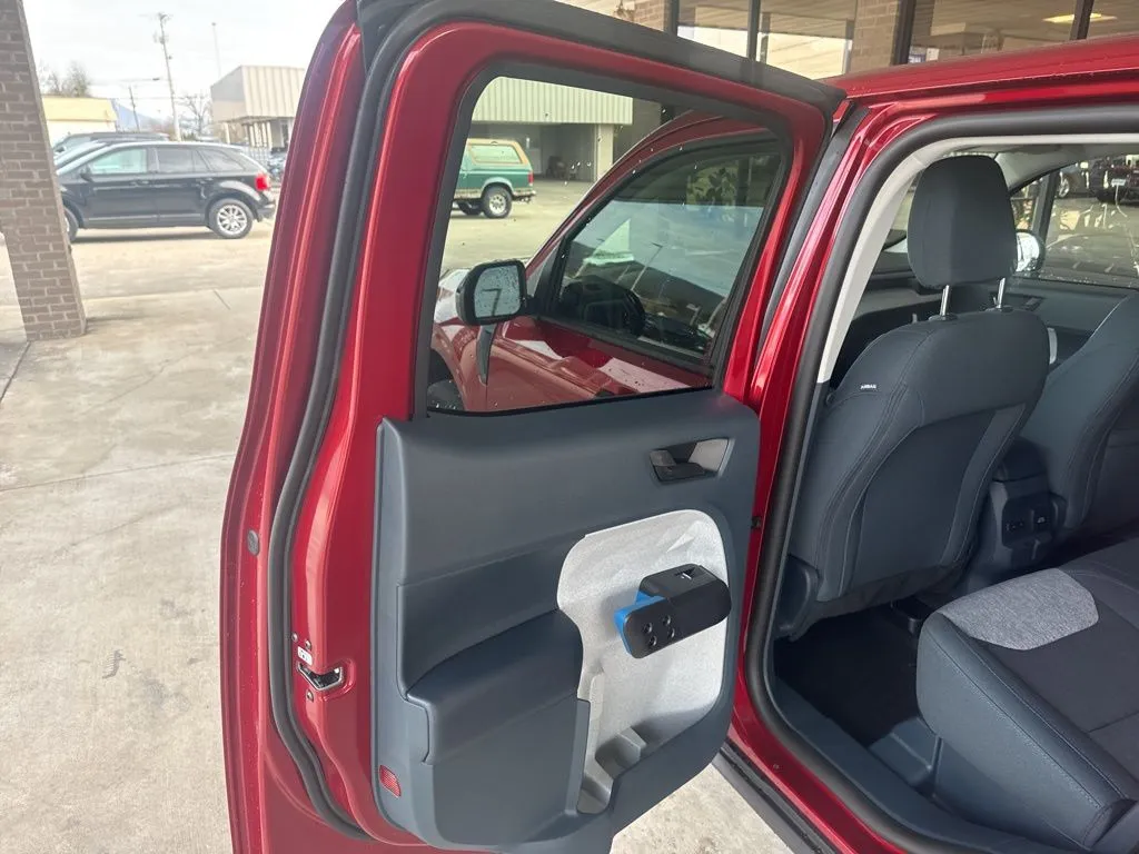 2026 Ford Maverick XLT - Photo 14