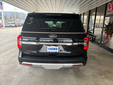 More photos of 2023 Ford Expedition Limited at Moss Motor Company, TN