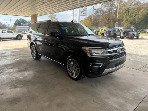 Another view of 2023 Ford Expedition Limited for sale in South Pittsburg, TN at Moss Motor Company