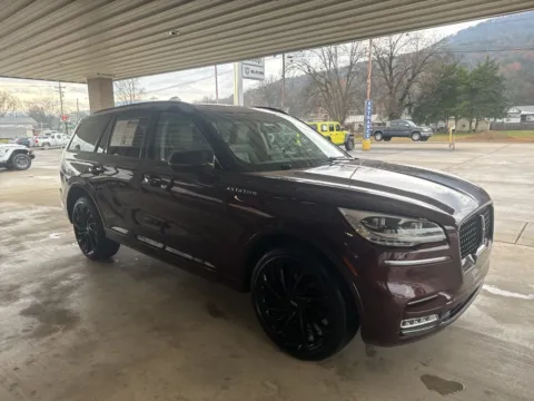 Another view of 2022 Lincoln Aviator Reserve for sale in South Pittsburg, TN at Moss Motor Company