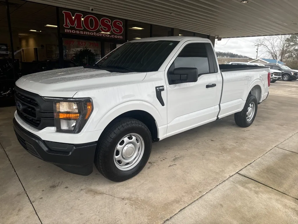 2023 Ford F-150 XL's photo