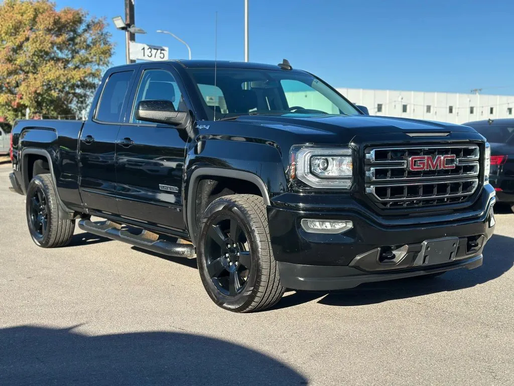 Black 2017 GMC Sierra 1500 Double Cab SLE Pickup 4D 6 1/2 ft for sale in Las Cruces, NM