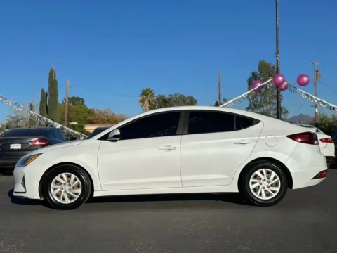 More photos of 2019 Hyundai Elantra SE Sedan 4D at L&L Auto Sales, NM