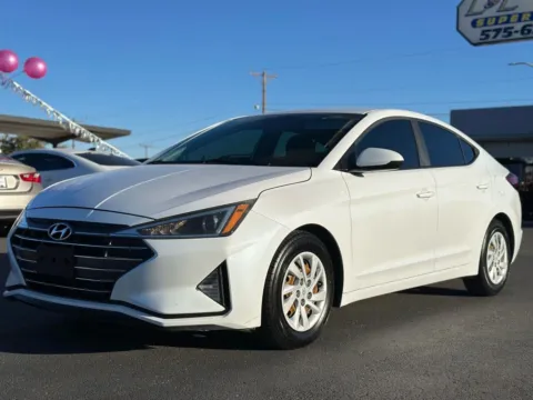 Another view of 2019 Hyundai Elantra SE Sedan 4D for sale in Las Cruces, NM at L&L Auto Sales