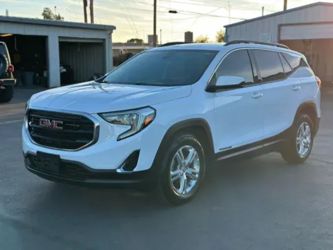 Another view of 2020 GMC Terrain SLE Sport Utility 4D for sale in Las Cruces, NM at L&L Auto Sales
