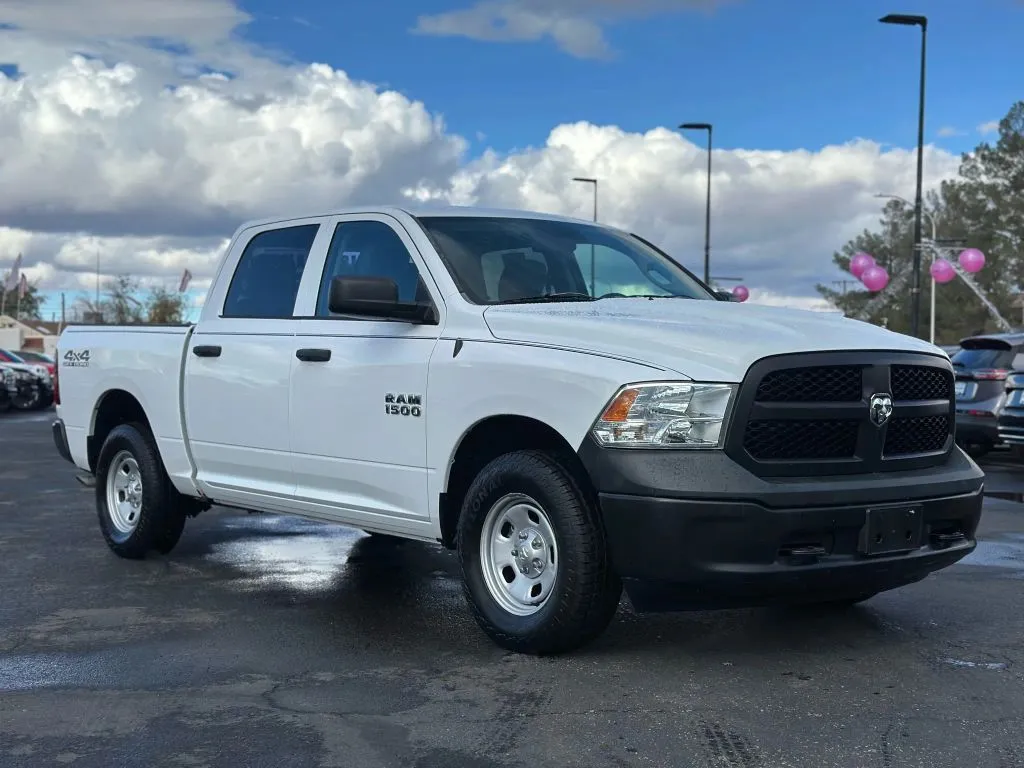 White 2015 Ram 1500 Crew Cab Tradesman Pickup 4D 5 1/2 ft for sale in Las Cruces, NM