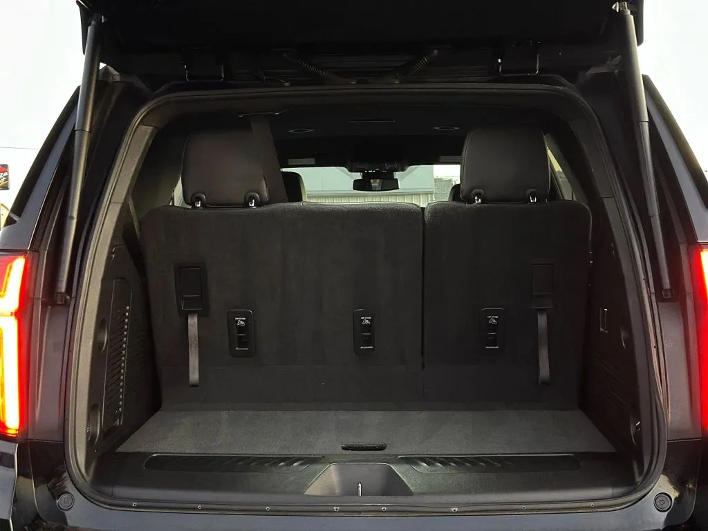 Image of 2023 Chevrolet Tahoe LT Sport Utility 4D