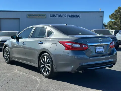 More photos of 2016 Nissan Altima 2.5 SV Sedan 4D at L&L Auto Sales, NM