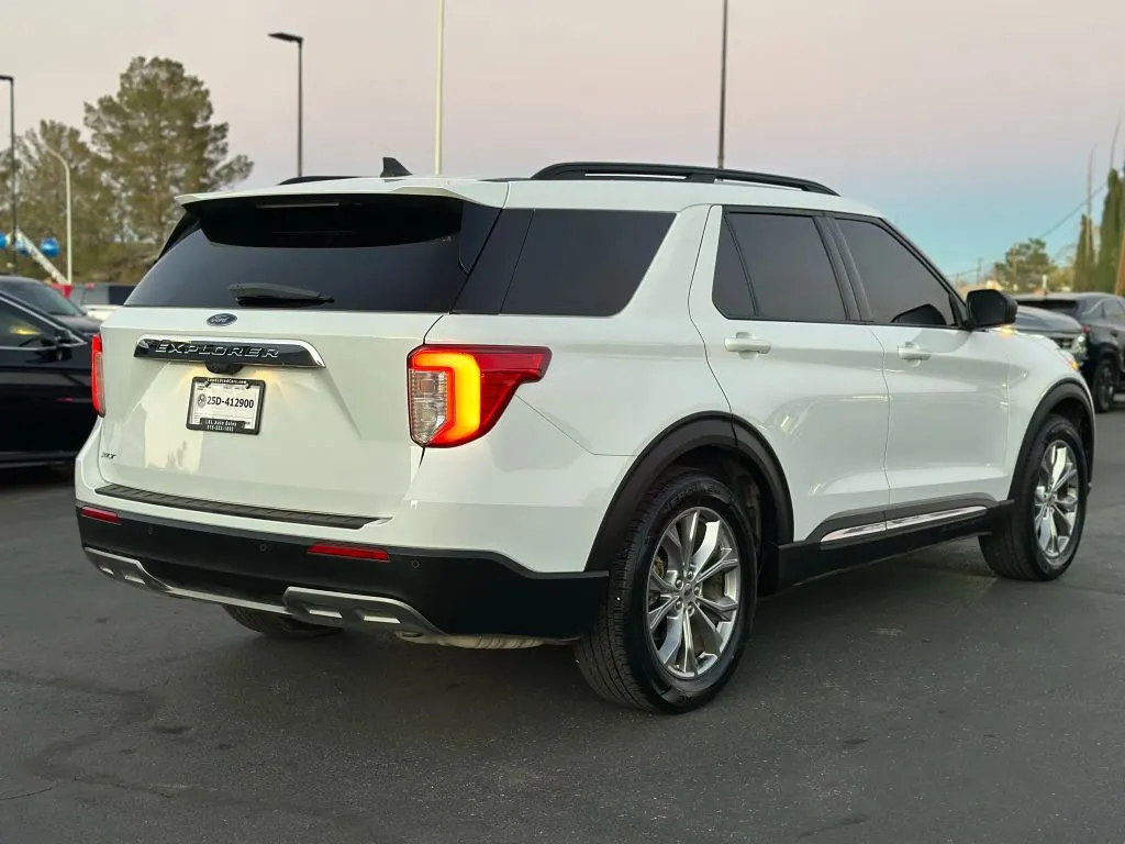 Image of 2021 Ford Explorer XLT Sport Utility 4D