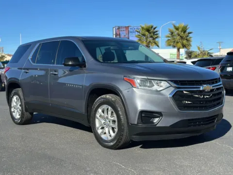 Gray 2020 Chevrolet Traverse LS Sport Utility 4D for sale in Las Cruces, NM