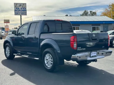 More photos of 2016 Nissan Frontier Crew Cab SV Pickup 4D 5 ft at L&L Auto Sales, NM