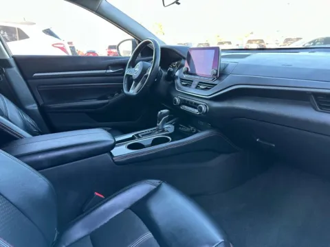 More photos of 2023 Nissan Altima 2.5 SR Sedan 4D at L&L Auto Sales, NM