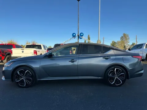 More photos of 2023 Nissan Altima 2.5 SR Sedan 4D at L&L Auto Sales, NM
