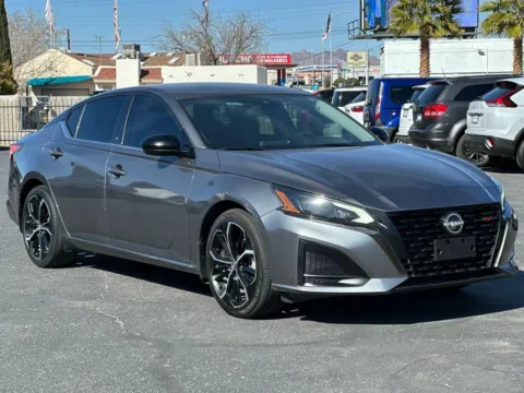 Gray 2023 Nissan Altima 2.5 SR Sedan 4D for sale in Las Cruces, NM