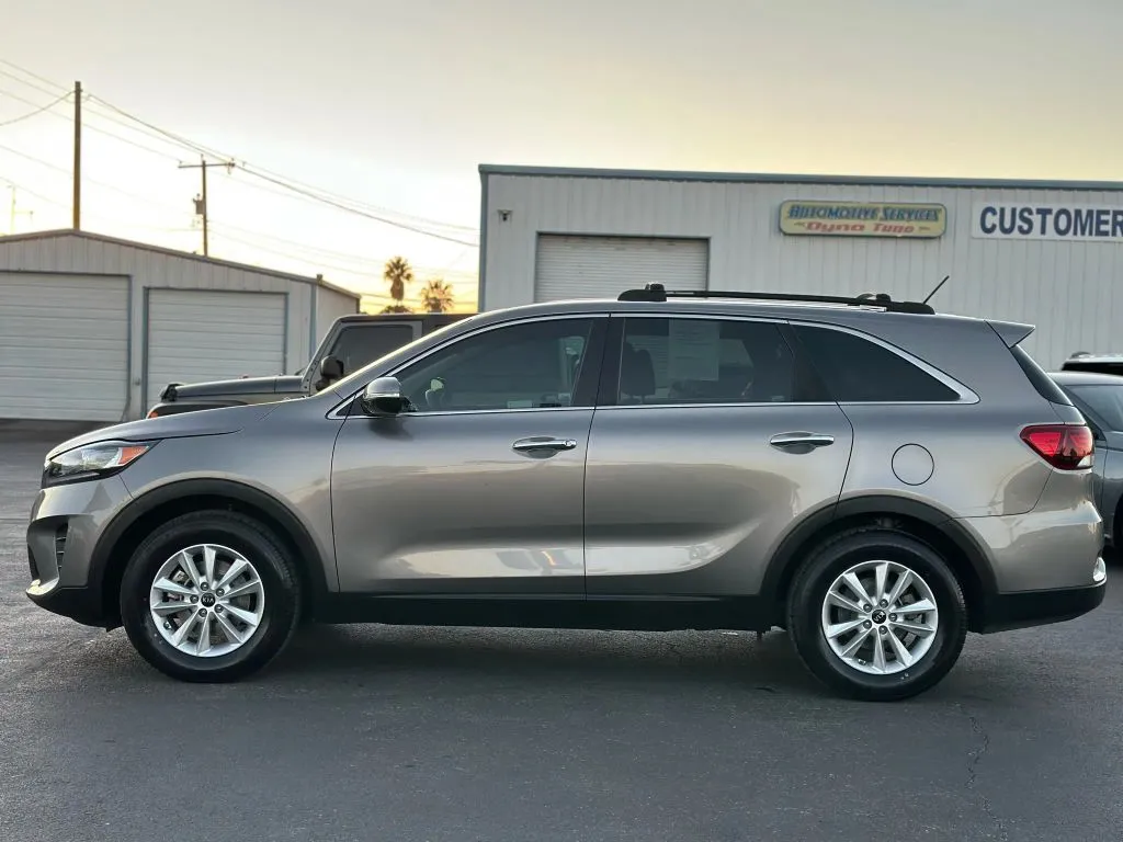 Image of 2019 Kia Sorento LX Sport Utility 4D
