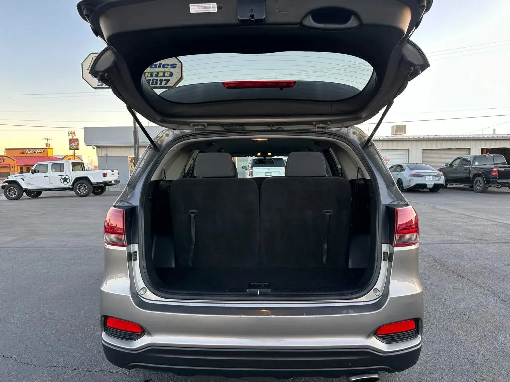 Image of 2019 Kia Sorento LX Sport Utility 4D