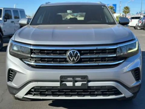Photos of 2023 Volkswagen Atlas Cross Sport SE w/Technology Sport Utility 4D for sale in Las Cruces, NM at L&L Auto Sales