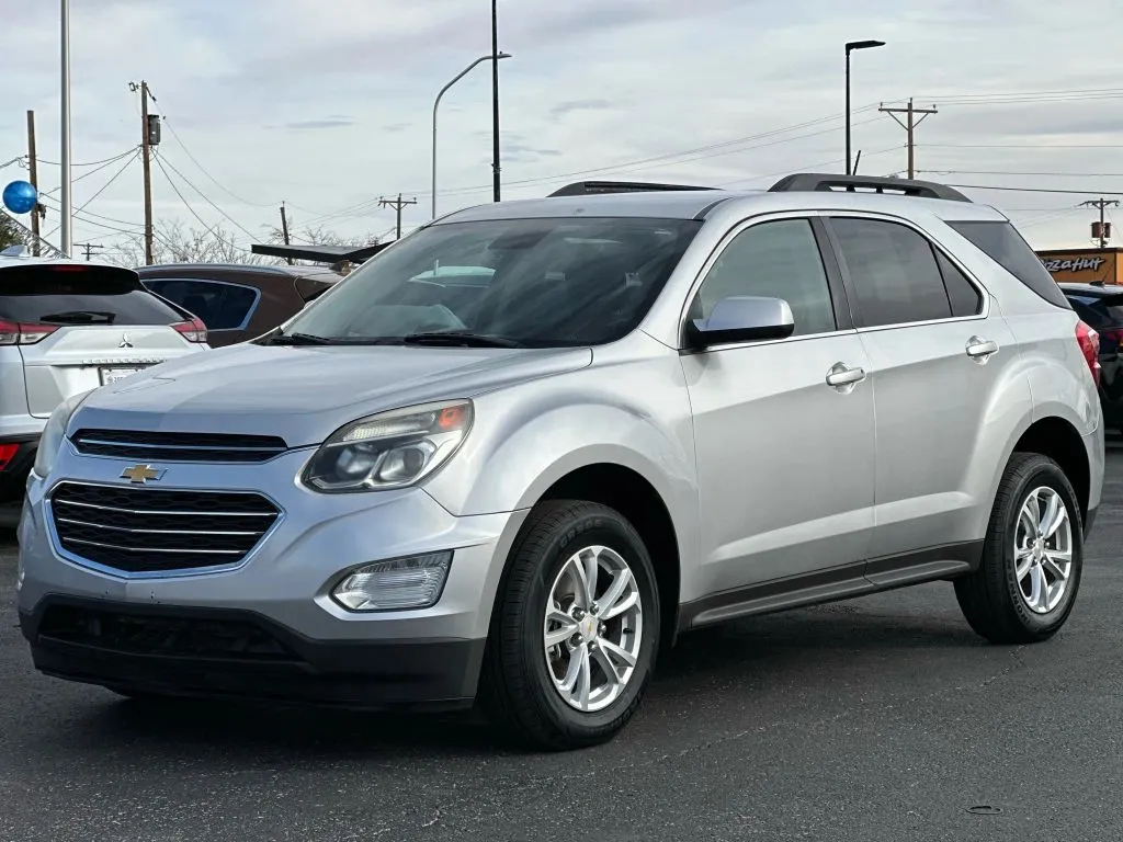 Silver 2017 Chevrolet Equinox LT Sport Utility 4D for sale in Las Cruces, NM
