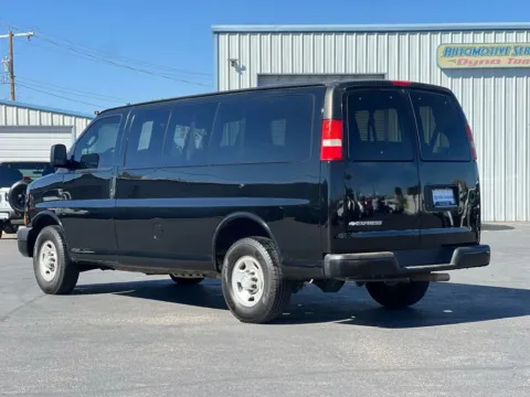 More photos of 2016 Chevrolet Express 2500 Passenger LS Van 3D at L&L Auto Sales, NM