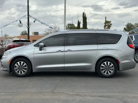 More photos of 2021 Chrysler Pacifica Touring L Minivan 4D at L&L Auto Sales, NM