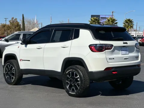 More photos of 2021 Jeep Compass Trailhawk Sport Utility 4D at L&L Auto Sales, NM