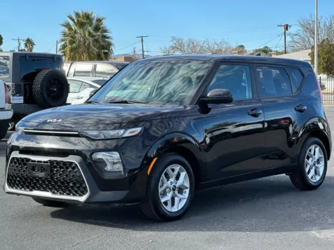 Another view of 2022 Kia Soul LX Wagon 4D for sale in Las Cruces, NM at L&L Auto Sales